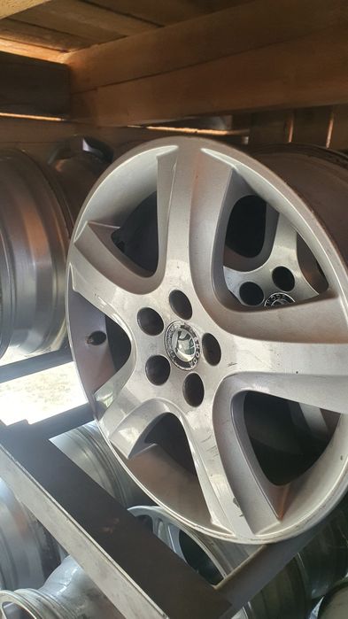 Jante de Aliaj R16