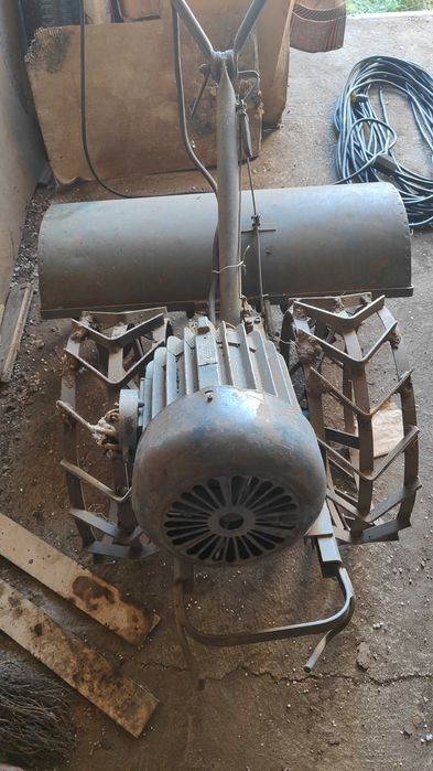 Самоходная фреза