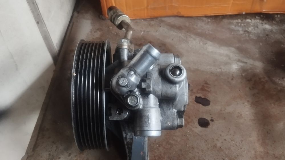 Продам Гур насос