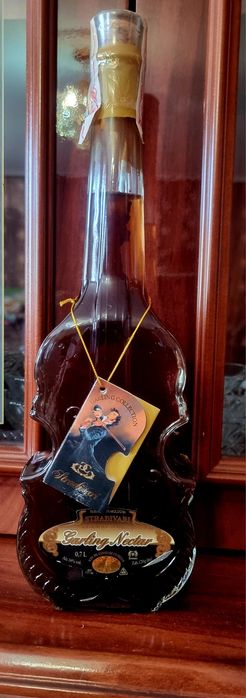 Сувенирное vine Stradivari