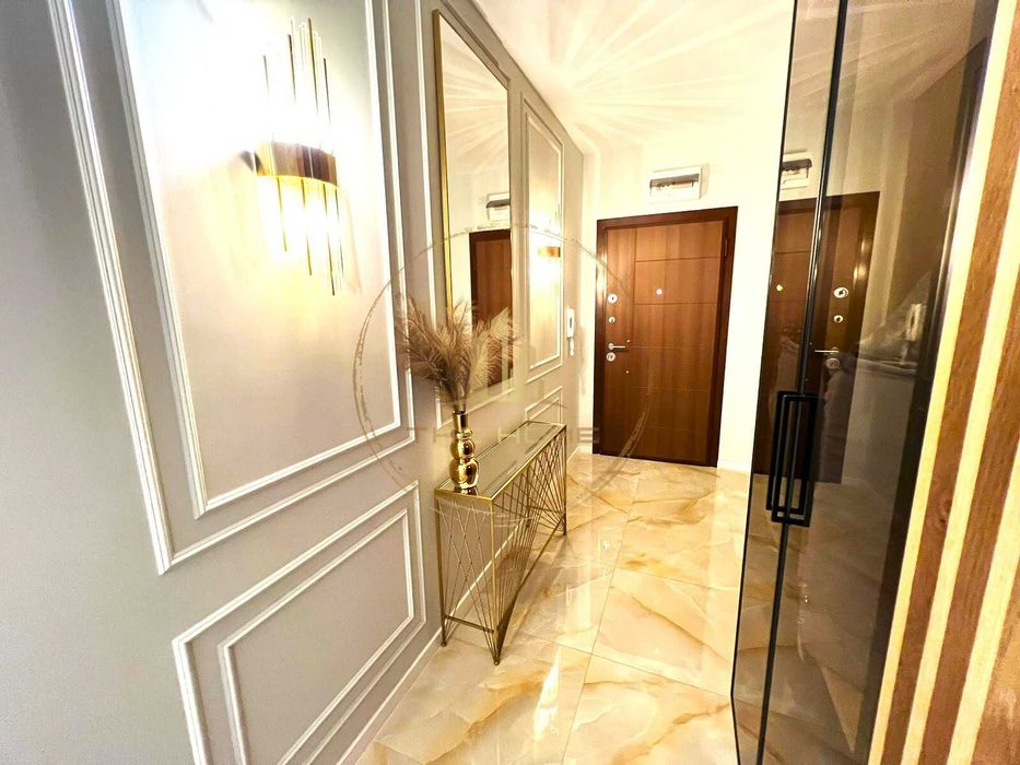 Дава се под наем Тристаен апартамент в Варна, Бриз - 110 кв.м за 1500 € - Снимка #5