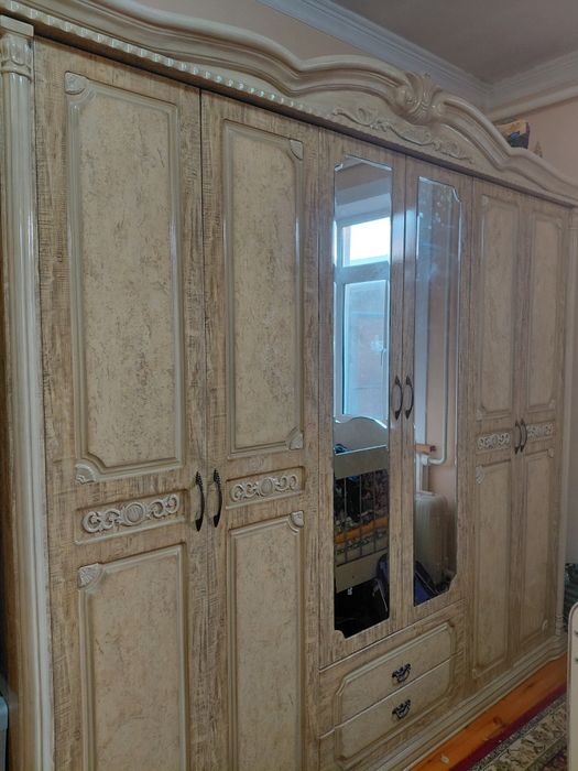 Xitoy spalniy mebel sotiladi holati yaxshi