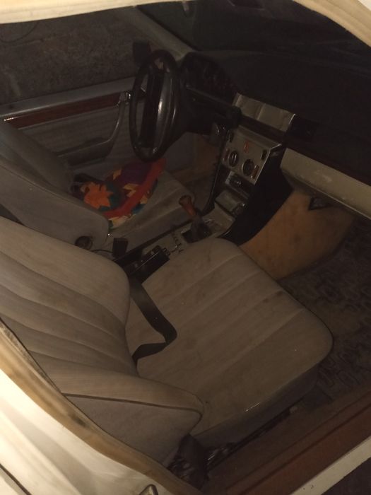 Продам Мерседес дизель 2.5 1989