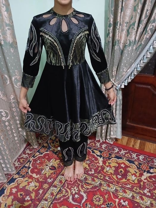 ansambl kelin ko'ylaklar sotiladi