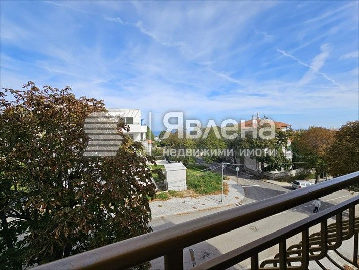 Продава се Двустаен апартамент в Варна, Галата - 90 кв.м за 1555 €/кв.м - Снимка #10