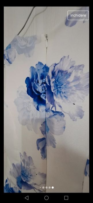 Rochie cu flori albastre