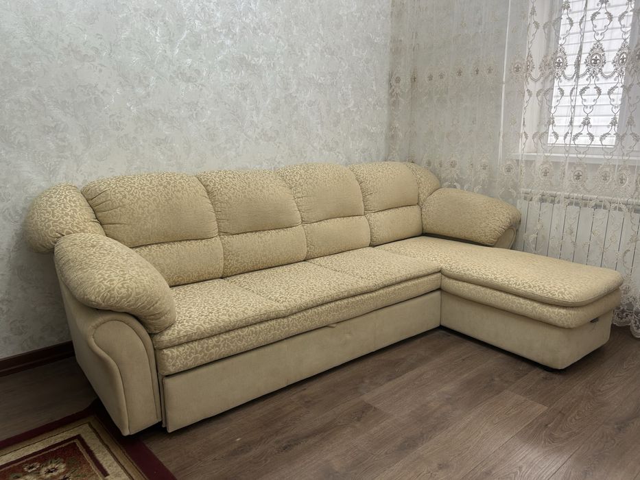 Диван угловой с креслом