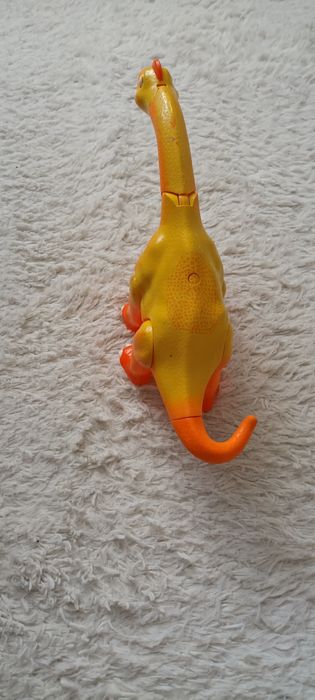 Dinozauri cu sunete și lumini