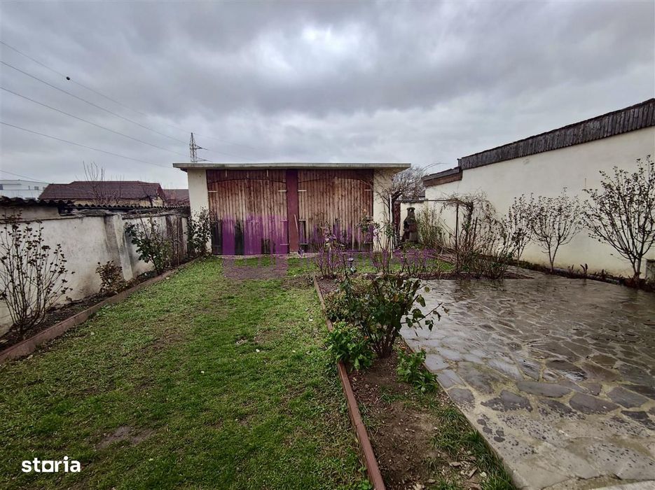 Casa cu teren 1500 mp de vanzare | Turnisor | pretabila after school,