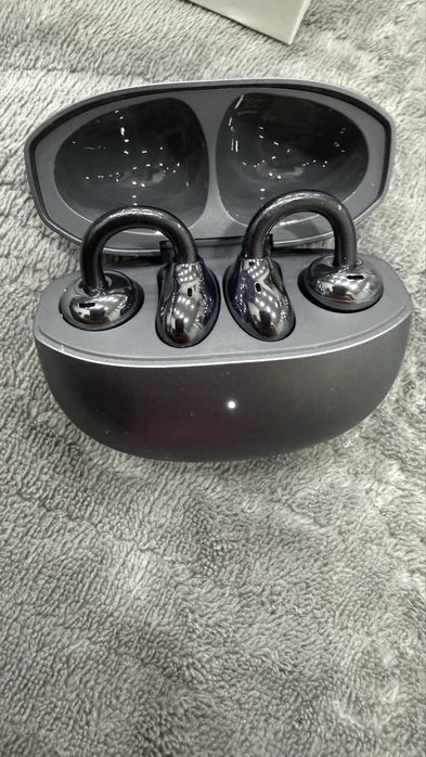 Продам наушники honor choice earbuds clip