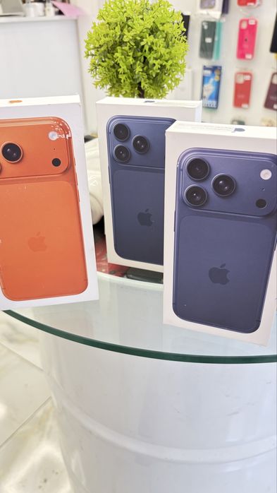 iphone 17 pro 512 гб. Deep blue