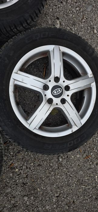 Зимни Гуми 205 55 16, ДОТ 22г. тас Киа