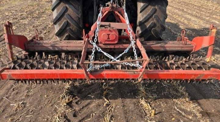 Grapa rotativa 3 metri / freza / tavalug parker / KRONE / vopsea originala