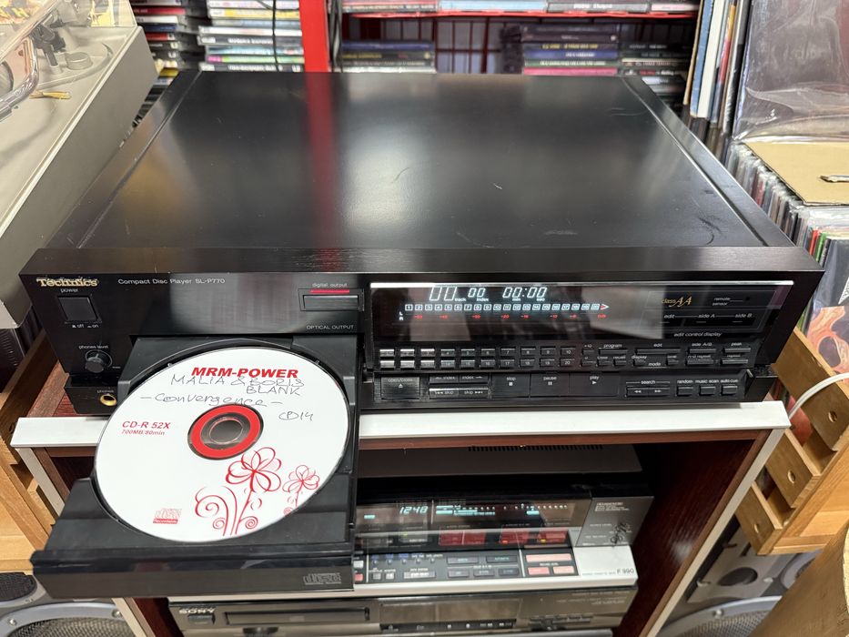 Technics SL-P770