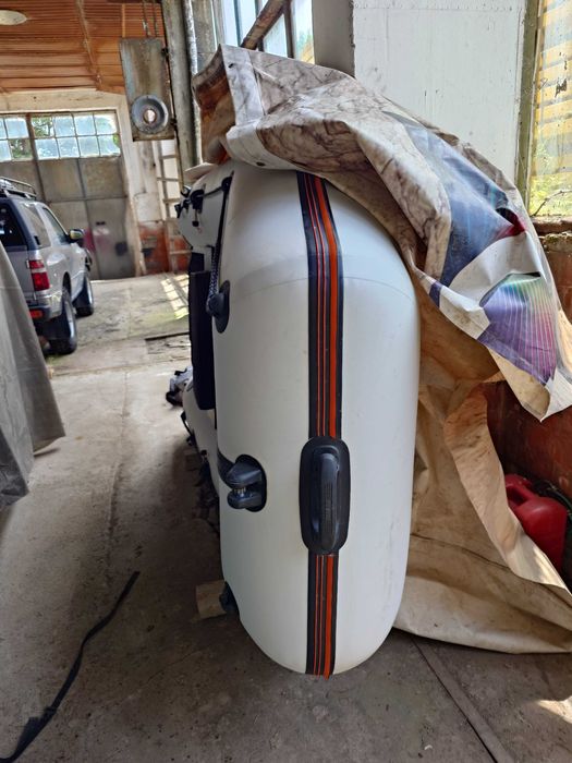 Лодка Kolibri,двигател,Yamaha