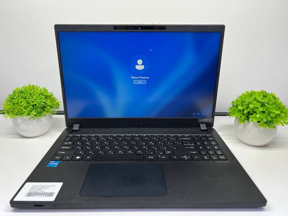 Acer Travel Mate core i5-12