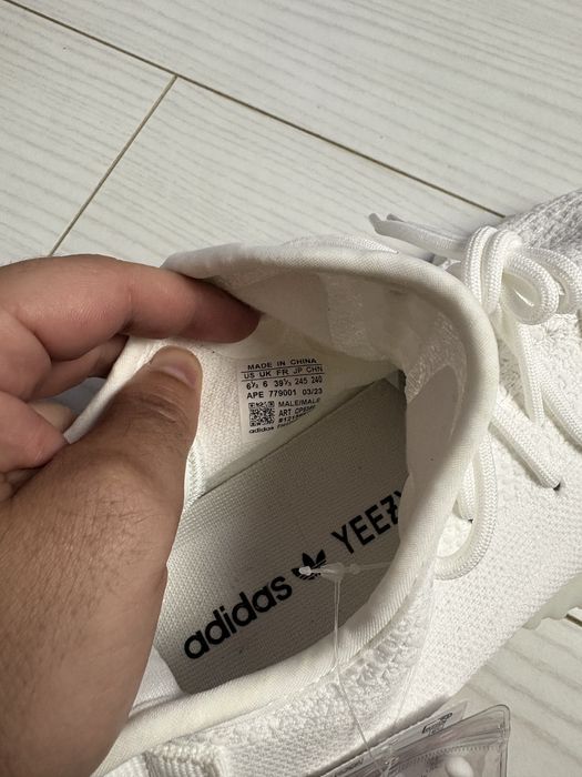 Vand Yeezy Boost Albi Marimea 39