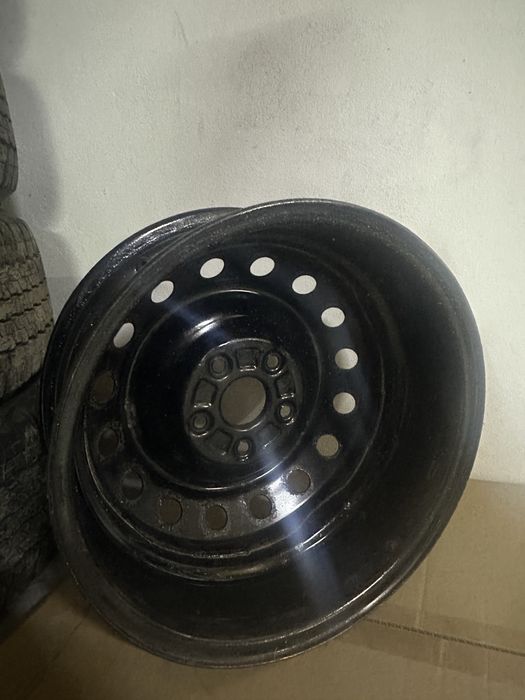 Комплект железных дисков  размером R16