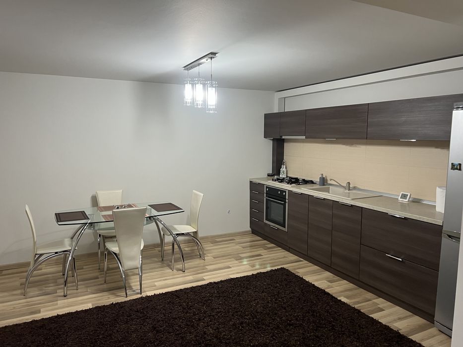 Inchiriez apartament ultracentral