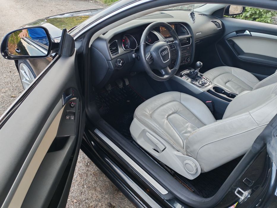 AUDI A5 0 — imagine 5