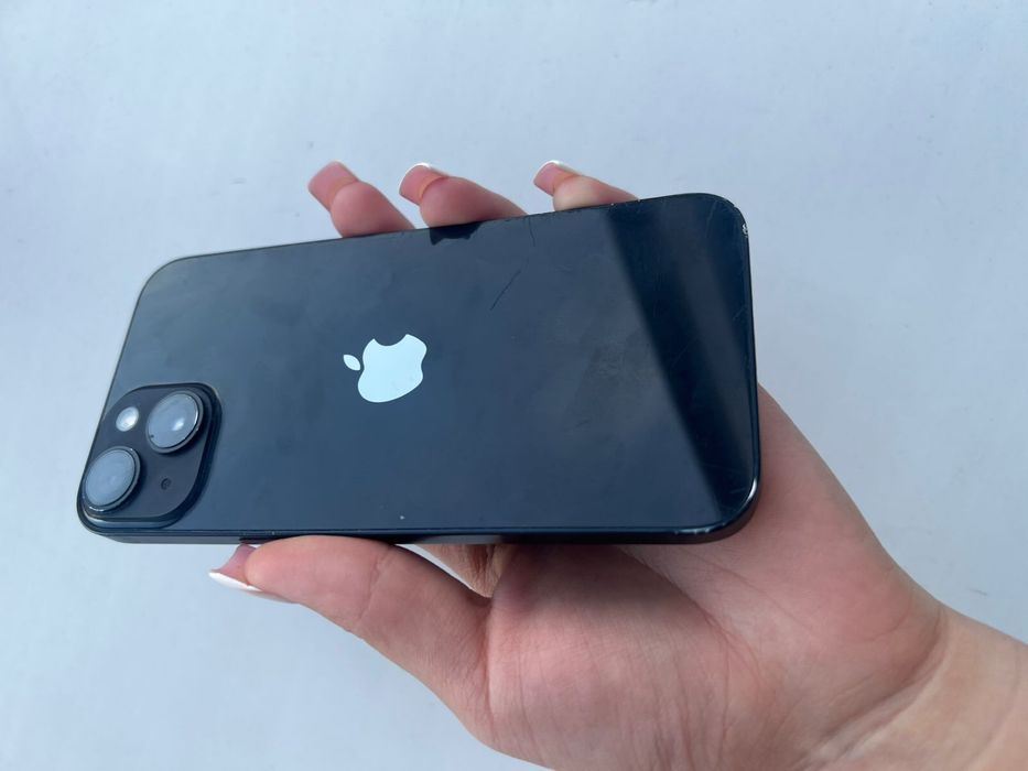 продам 14 айфон срочно