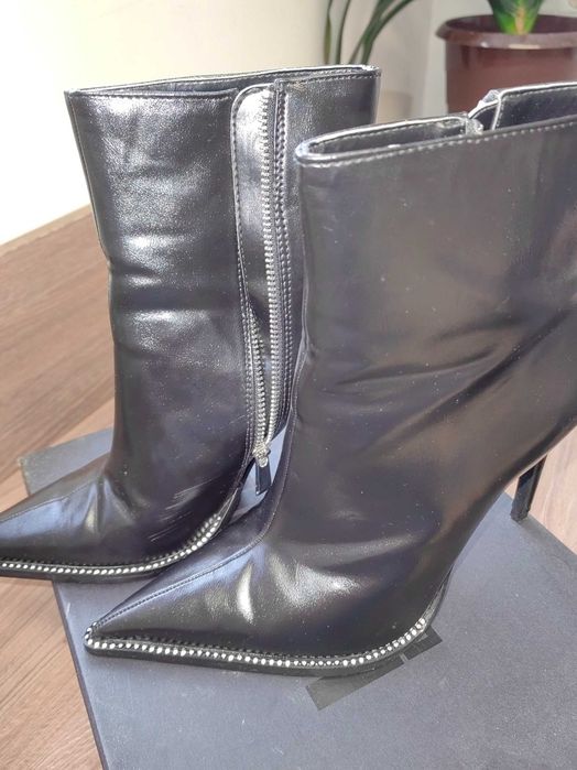 кожени боти zara