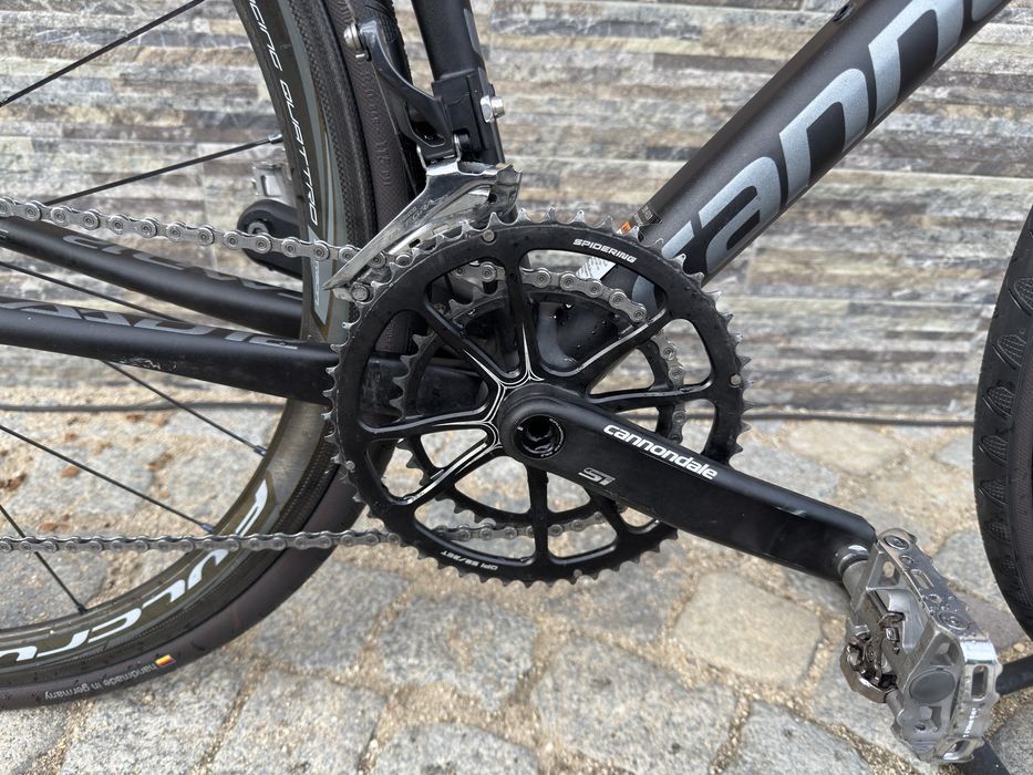 Шосеен велосипед Cannondale Ultegra карбонови капли размер: 28/56