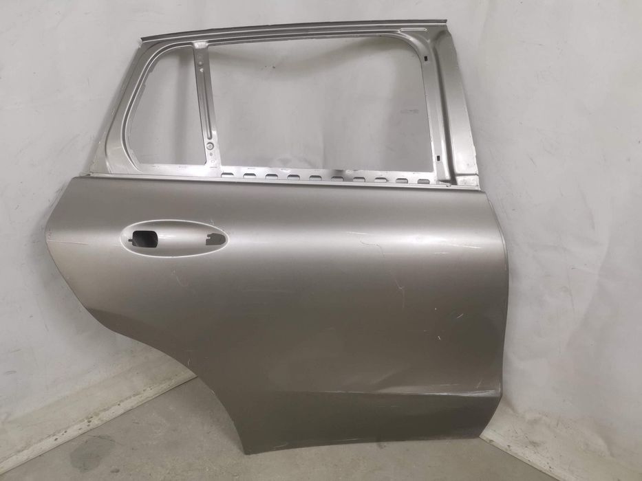 Мерцедес EQC / Mercedes EQC Дясна задна врата оригинална