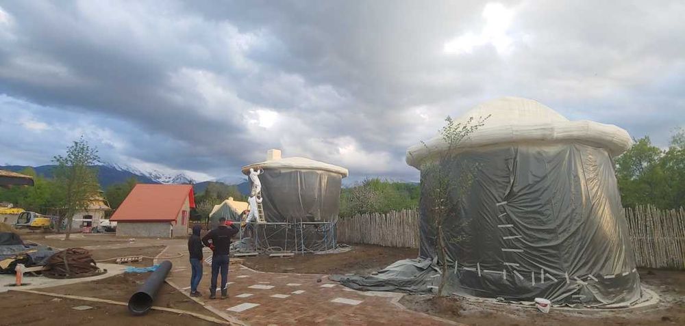 Izolatie cu spuma poliuretanica si poliurea