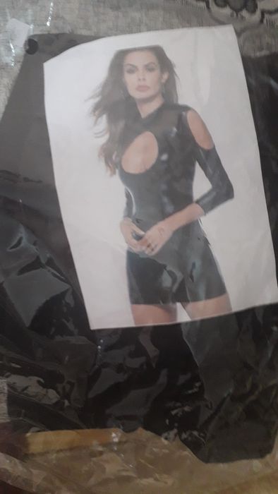 платье  из латекса