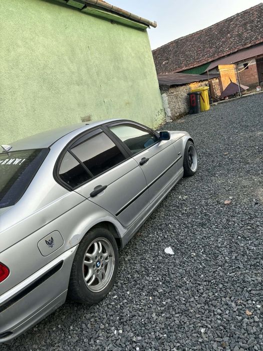 Vând BMW E46 316i