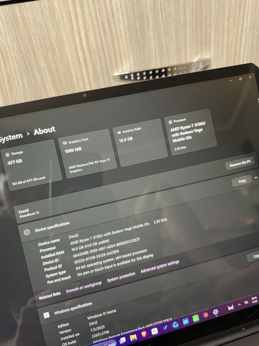 Huawei MateBook 13” – Ryzen 7 / 16GB RAM / 512GB SSD / Display OLED