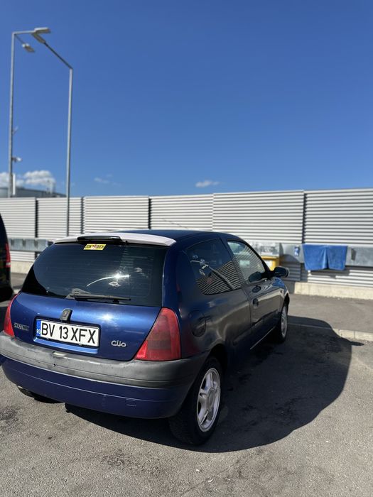 RENAULT Clio 2000 — imagine 2