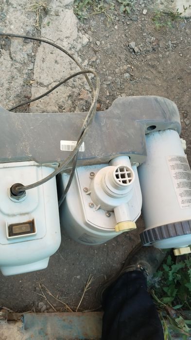 Насос с фильтром для бассейна