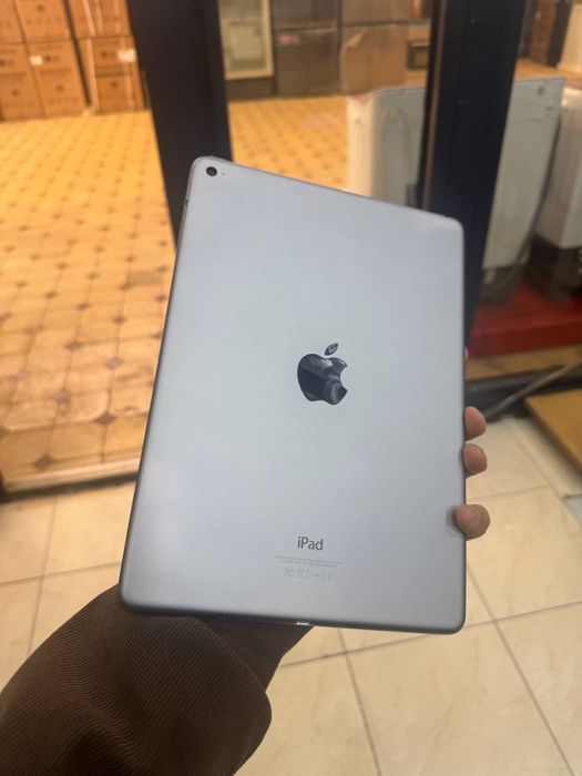 IPad Air 2 (128gb silver grey)
