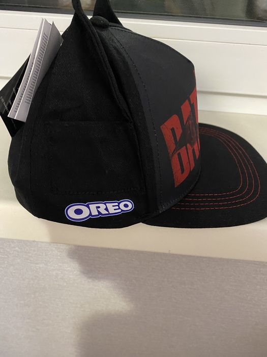 Продам новую кепку BATMAN