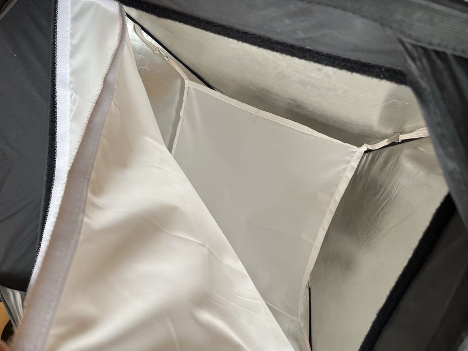 Софтбокс Godox 40 x 40 cm