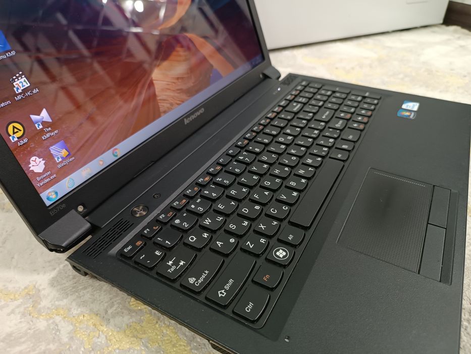 НОУТБУК Lenovo для работы.