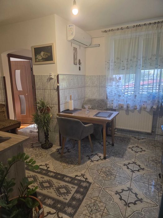 Apartament spatios, centru