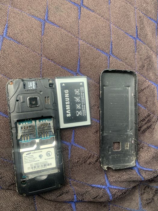 Продам телефон Самсунг С3332