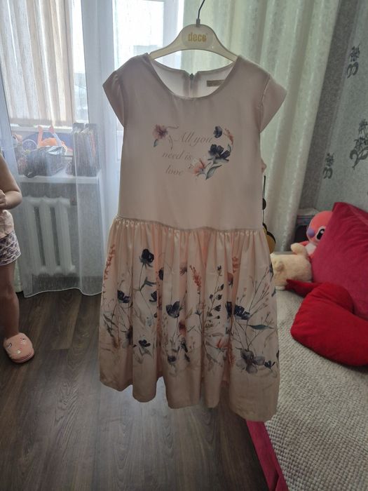 Платья для возраста от 7 до 11 лет .