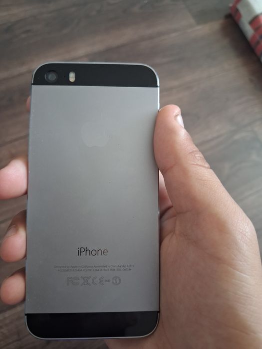 Продам Iphone 5 в идеале