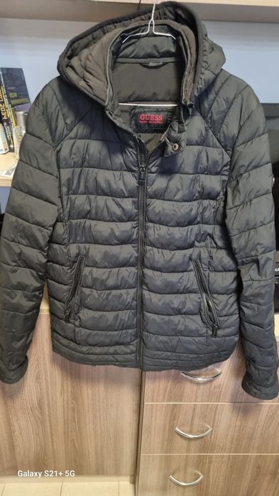 Мъжко преходно яке Guess