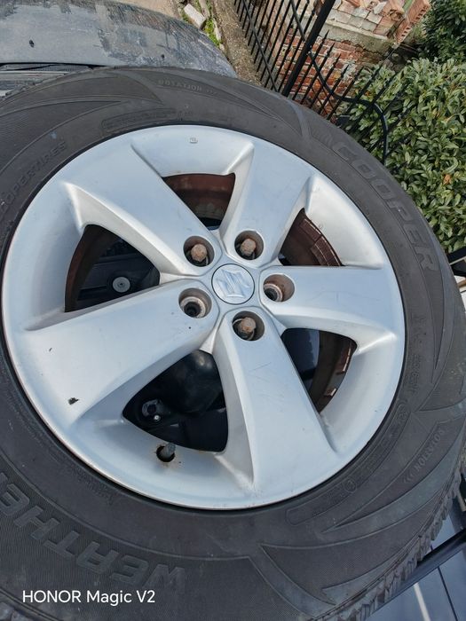 Suzuki Grand vitara Гуми с джанти