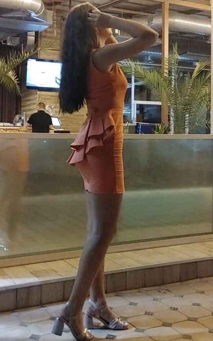 Коктейльное платье