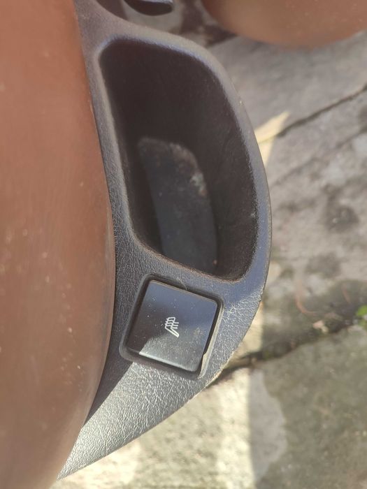 Интериор Пежо 307сс кабрио 2004г