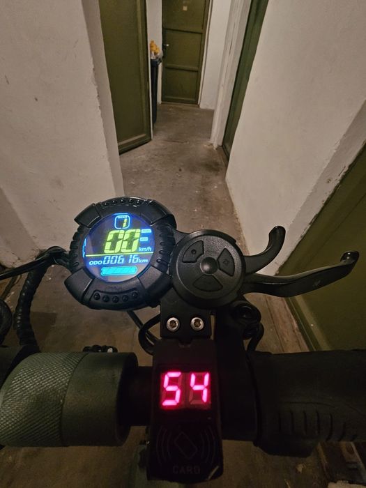 Trotinetă electrică VSETT 8