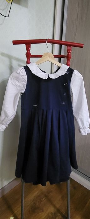 Продам школьную форму