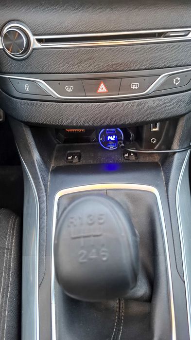 Vând Peugeot 308 T9 business line