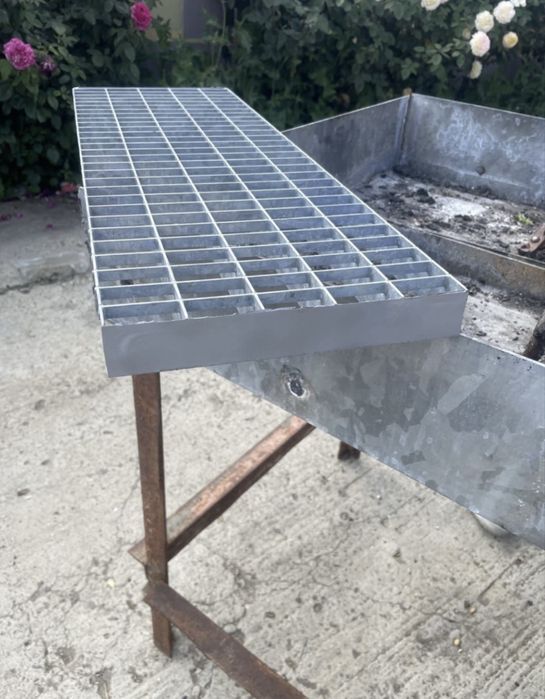 Trepte zincate galvanizate